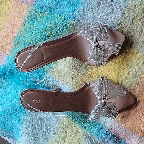 Zara Women's Shoes with Bow Accent - Picture 1 of 11